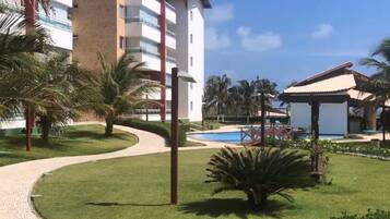 Apartamento | Piscina | 2 piscinas al aire libre