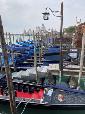 Niet-geclassificeerde afbeelding, 4 van 40, knop