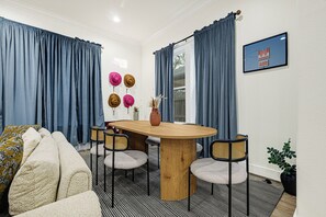 Imagem sem classificação, 2 de 18, botão