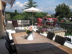 Outdoor dining - NEW LISTING Magical Provencal Estate with 4 beds, 4 bath, pool and grounds. (Valbonne)