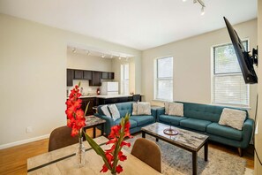 TV, fireplace, offices - Spacious 2BR with Private Balcony · Walk to Soulard Eats & Entertainment (St. Louis)