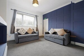 Botón de imagen sin clasificar, 3 de 48