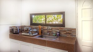 Microwave, stovetop