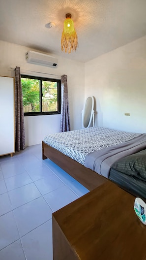 2 chambres, fer et planche à repasser, Wi-Fi, literie fournie