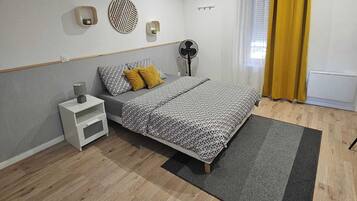 1 bedroom, iron/ironing board, WiFi, bed sheets