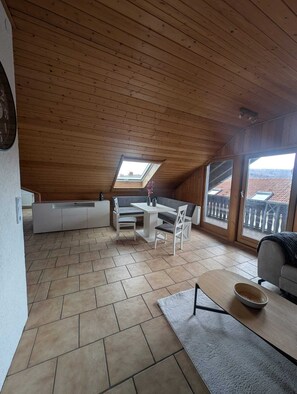 Unclassified image, 5 of 18, button - Vrbo Property (Albbruck)