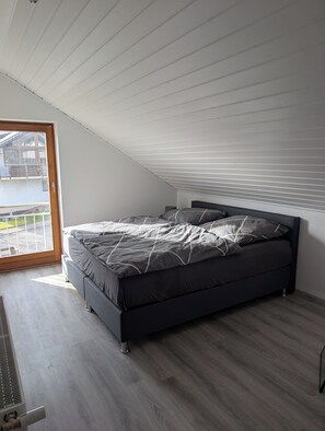 Unclassified image, 4 of 18, button - Vrbo Property (Albbruck)