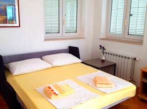 Apartment (One Bedroom Apartment with Terrace an) - Comfort Apartments Delminium With Sea View (Novalja)