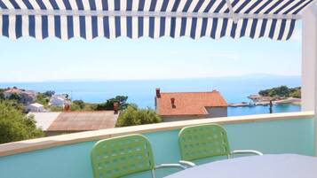 Apartment (Two Bedroom Apartment with Terrace an) | Terrace/patio