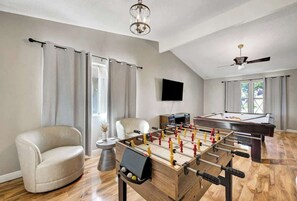 Spielezimmer