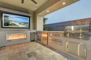 Terrace/patio - Pristine Paradise (Las Vegas)