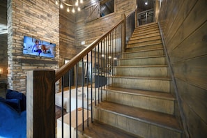 Interior - Waterfront Hochatown Cabin with Hot Tub, Fishing, Fire Pit & Mountain Views! (Broken Bow)