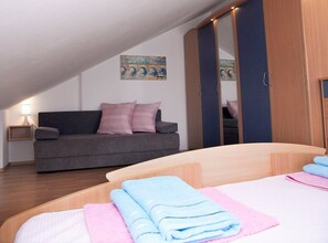 Apartment (Two Bedroom Apartment with Terrace an) | 5 bedrooms - Apartments Ad Astra (Vodice)
