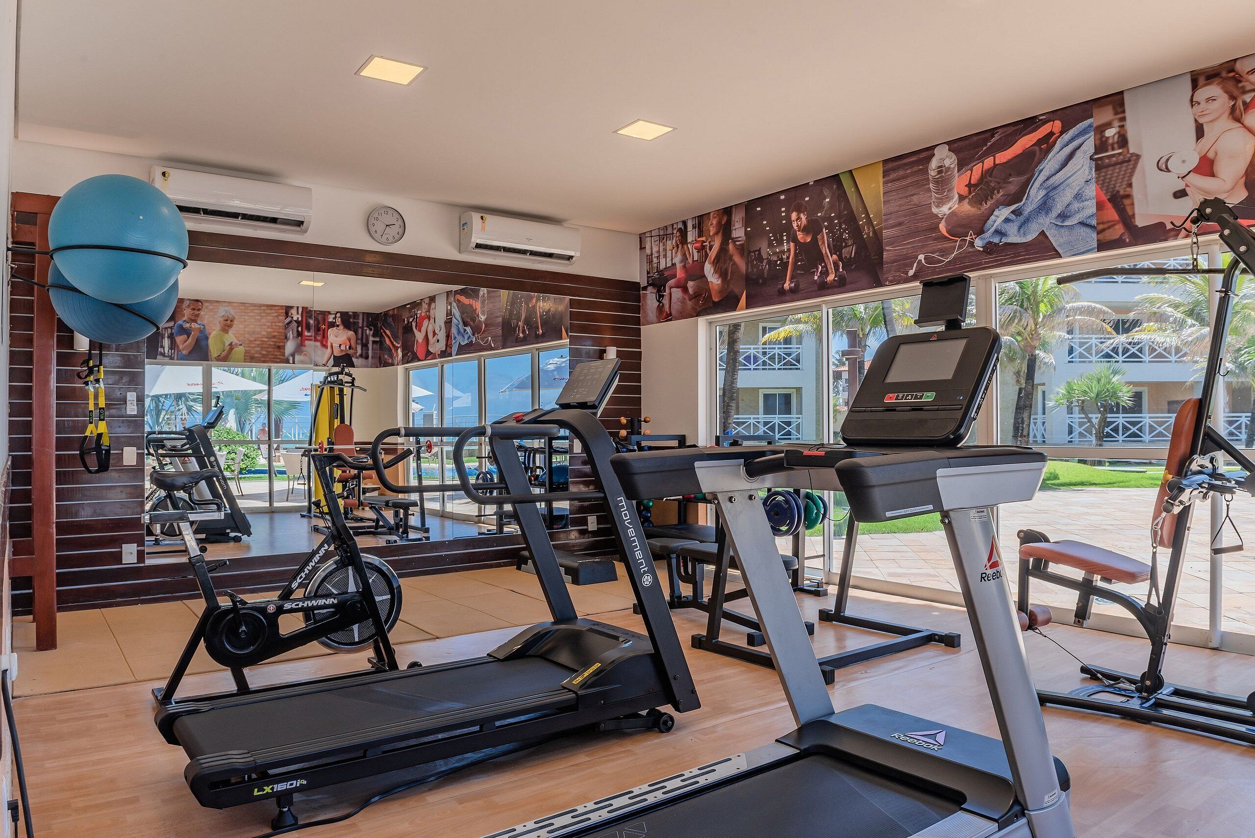Apartamento básico | Sala de fitness