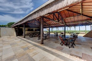 Basic Apartment | Outdoor dining - Scopa Beach #c1-200 - Seafront by Carpediem (Aquiraz)