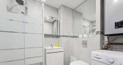 Cozy Studio avec Parking Charleville