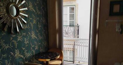 Modern Room in the Heart of Faro - Ideal for Couples and Travelers