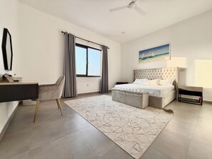 2 quartos, ferros/tábuas de passar roupa, Wi-Fi de cortesia