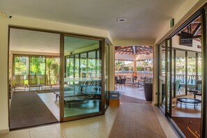 Departamento básico | Restaurante al aire libre