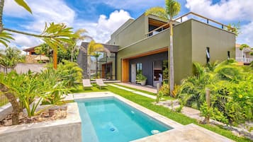 Chalé básico | Piscina