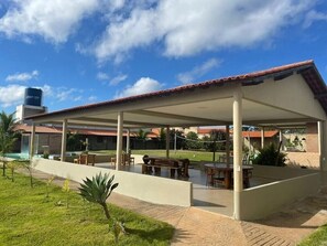 Unclassified image, 4 of 6, button - Recanto Elizium (Montes Claros)