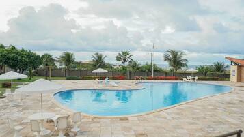 Chalé básico | Piscina