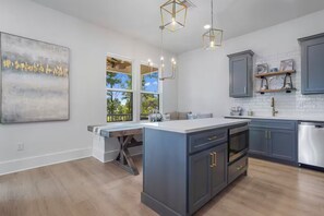 Private kitchen - Seaside Serenity Boutique Home-Walk to beach! (Gulfport)