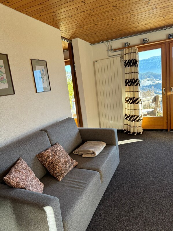 Nicht klassifiziertes Bild, 1 von 16, Schaltfläche