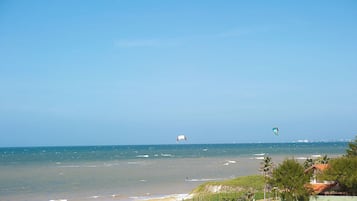 Na praia