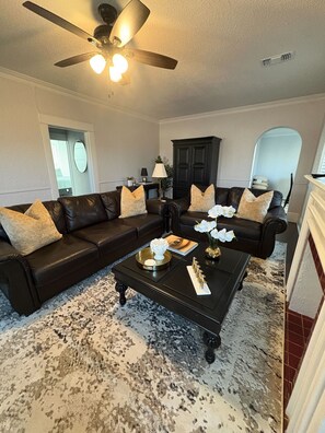 House - The Taylor House (Amarillo)