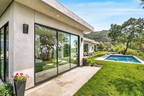 Exterior - Sonoma Mountain Nest w/ Pool, Hot Tub, Pickleball! (Santa Rosa)