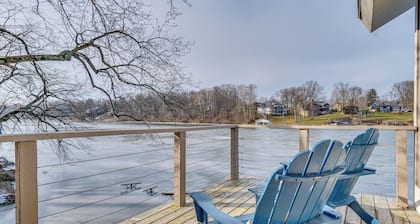 Lake Freeman Gem w/ Dock Access & Sunset View!