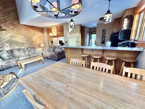 TV, fireplace, table tennis