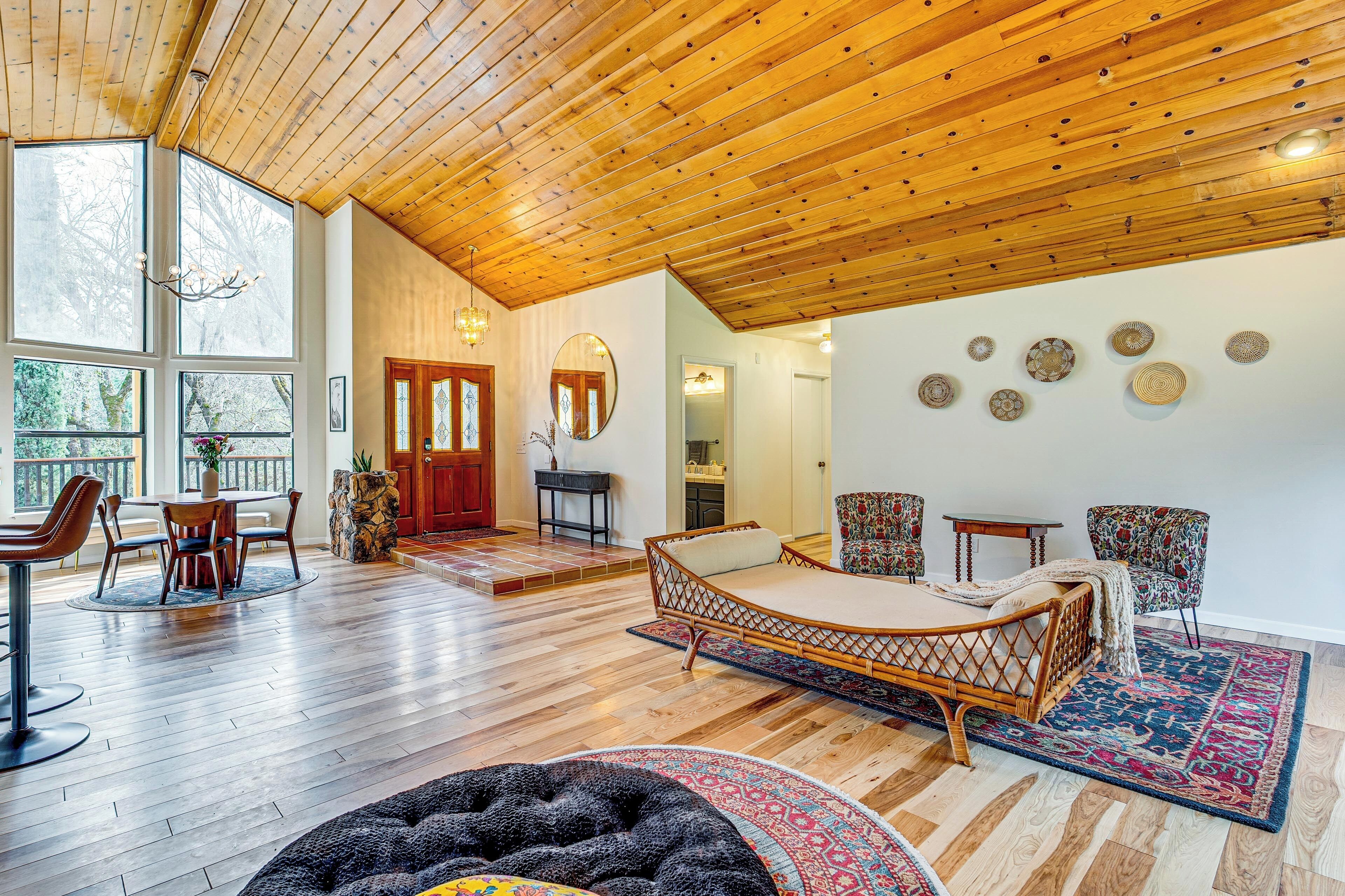 Arts, History & Adventure! Gold Country Getaway - Alta Sierra, CA