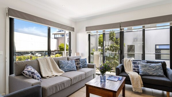 Immagine non classificata, 1 di 18, pulsante