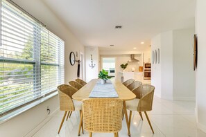 Dining - 3 Mi to Sea! Family Pool House in Fort Lauderdale (Fort Lauderdale)
