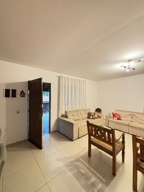 Living area - Property in gated community - Ibiuna (Paruru)