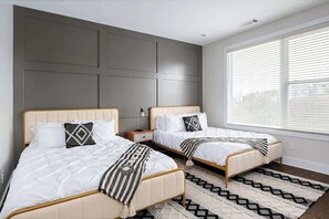 4 Schlafzimmer, Bügeleisen/Bügelbrett, WLAN, Bettwäsche