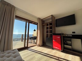 Apartment, Sea View | Living area