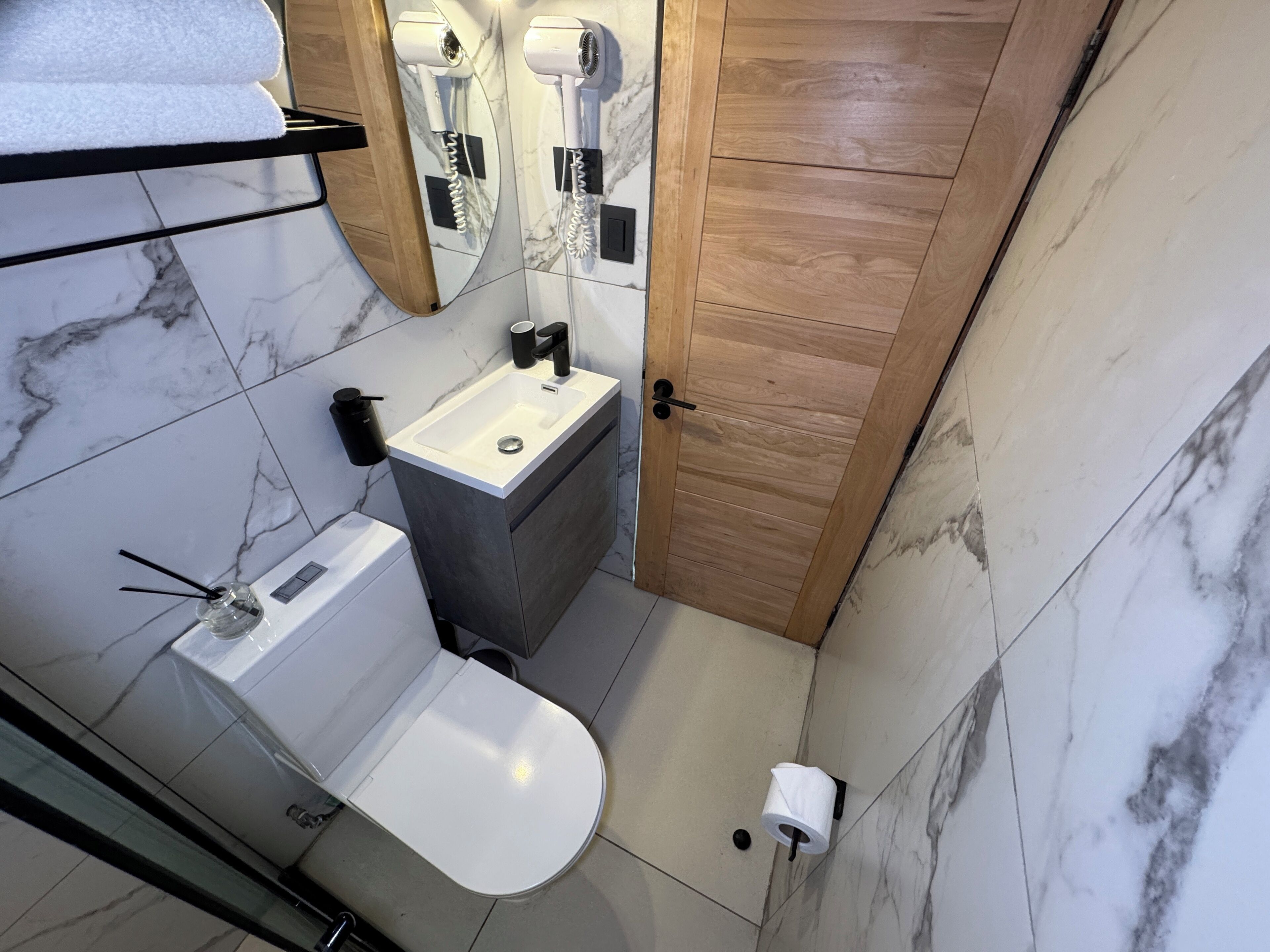 Apartment, Partial Sea View