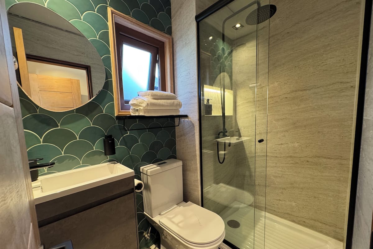 Apartment, Sea View | Bathroom