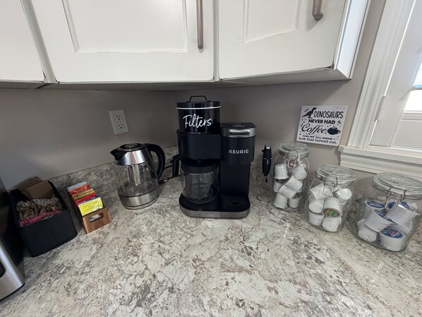 Unclassified image, 1 of 30, button