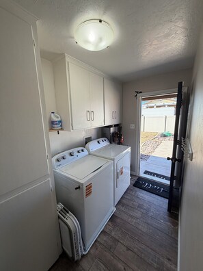 Unclassified image, 5 of 30, button