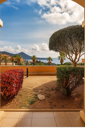 Imagen sin descripción, 5 de 23, botón