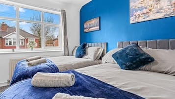 4 Schlafzimmer, kostenloses WLAN, Bettwäsche