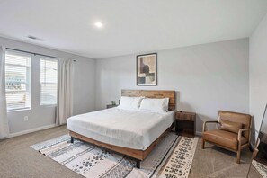 Maison, Plusieurs lits, patio, vue sur le jardin (Ark & Creation Stay) | 5 chambres, décor unique, ameublement unique, bureau