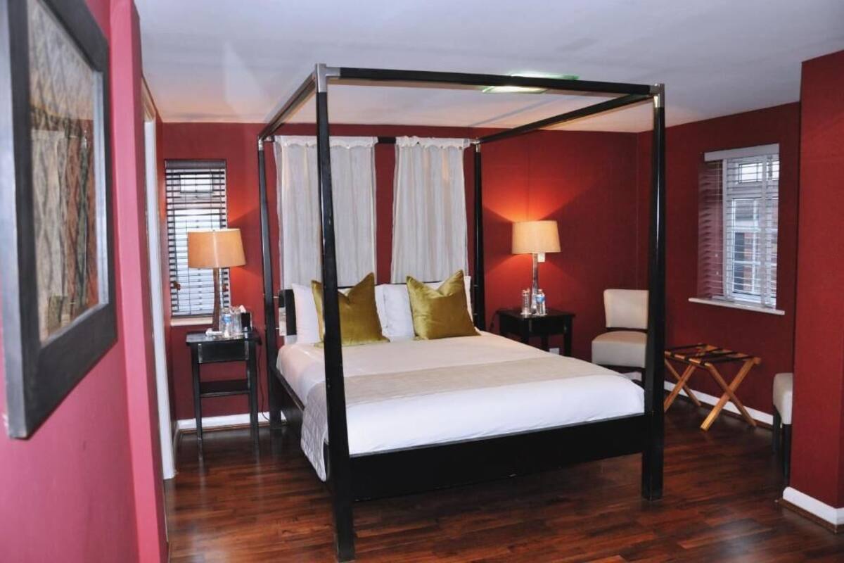 アイロン / アイロン台、WiFi (無料)