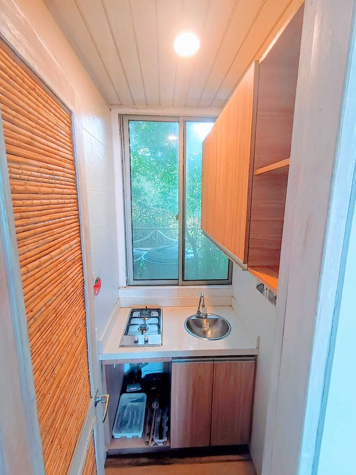 Lave-vaisselle, cafetière/bouilloire