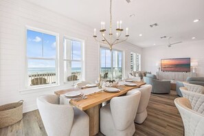 Dining - NEW! Lux Beachfront w/ Gulf Views, Heated Pool, for Large Groups up to 24 (Panama City Beach)