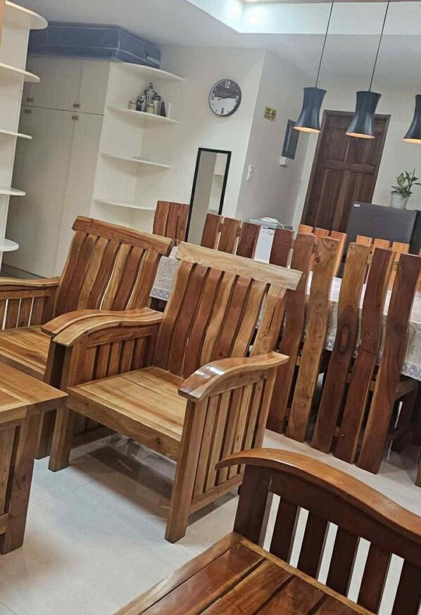 Luokittelematon kuva, 1 kautta 18, painike